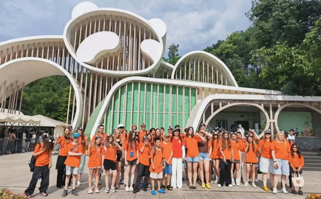 西南财大国际学子走进崇州开展天府文化研学交流